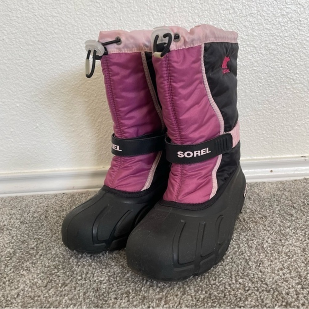 SOREL Flurry Winter Snow Boots Womens 6 Pink Black Insulated Warm Waterproof